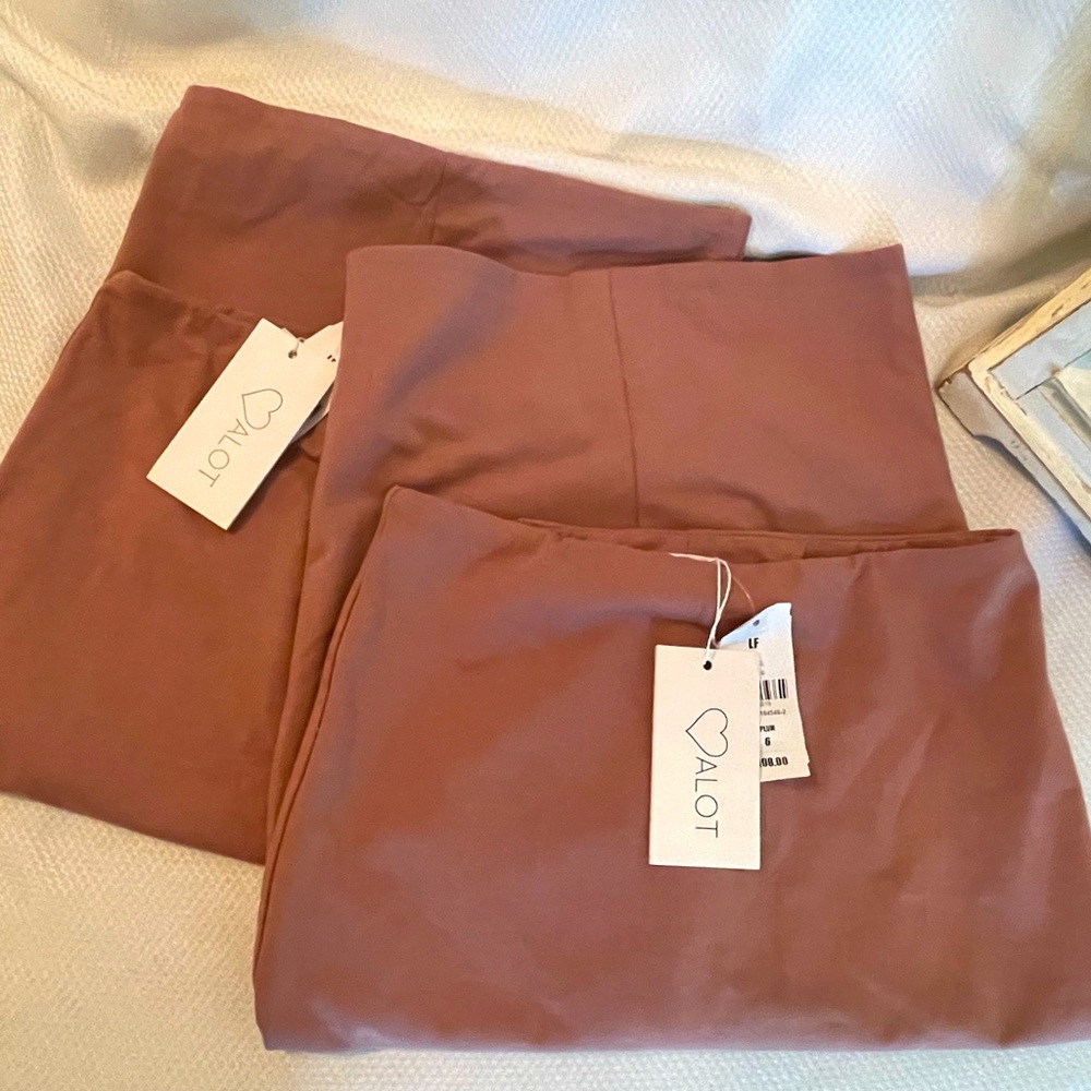LF Luv Alot Plum Pink Pull On Stretch Matching Midi Skirts Women's US Size 2 NWT